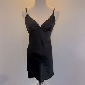 Wilfred Aritizia Women’s Small Black Mini Slip Dress